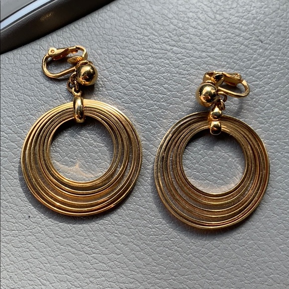 Last call 💥 Vintage 70s earrings. - Picture 2 of 2